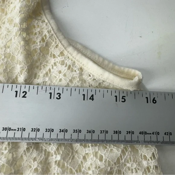 Ivory Crochet Fringe Vest 16 Boho Festival Hippie Indie Cottagecore Layering Top - Picture 6 of 11